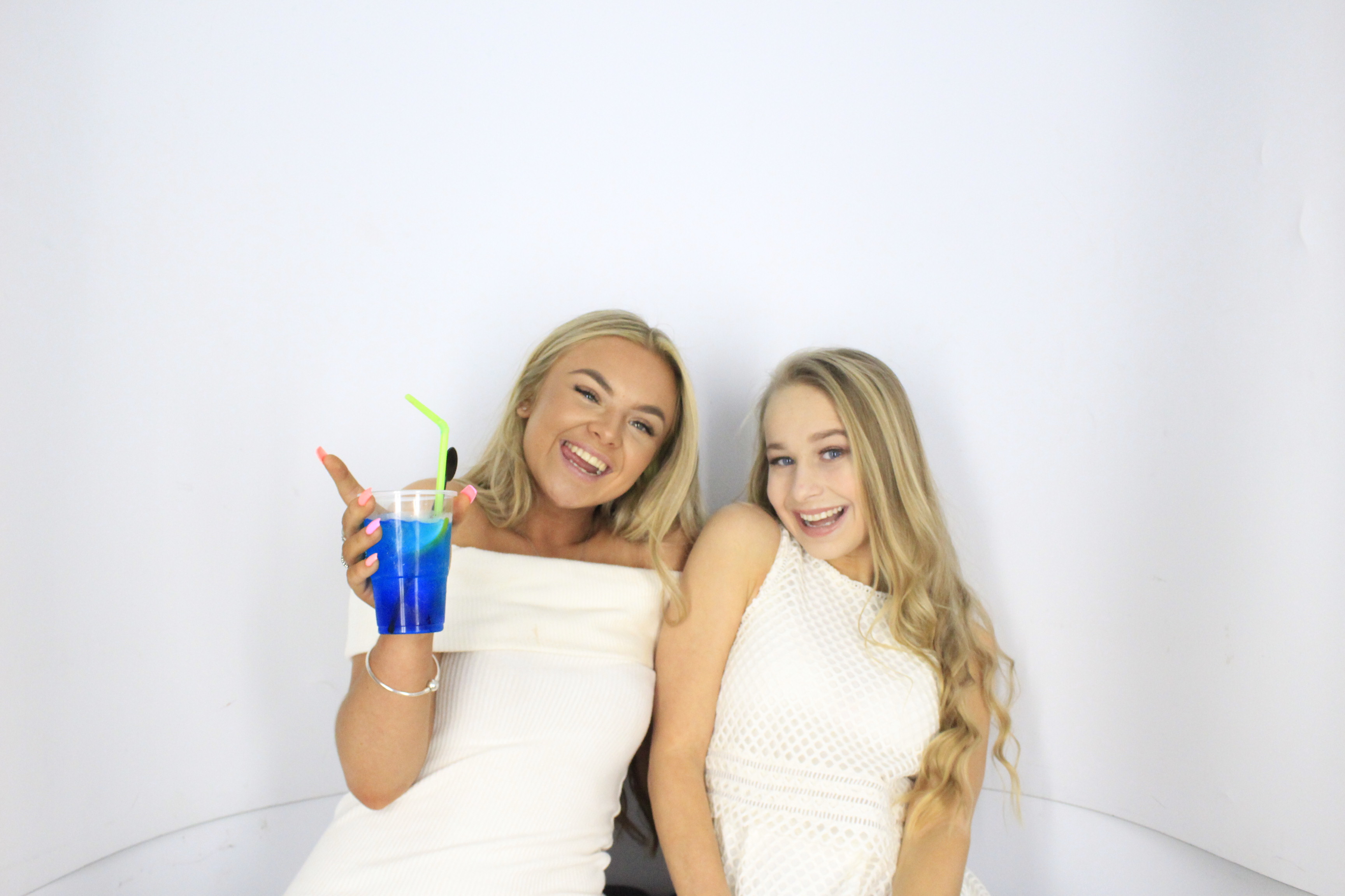 Issy & Alice's 18th Birthday Party | View more photos from the event at gallery.myphotoboothexperience.co.uk/u/MyPhotoBoothExperienceLtd/Issy-Alices-18th-Birthday-Party